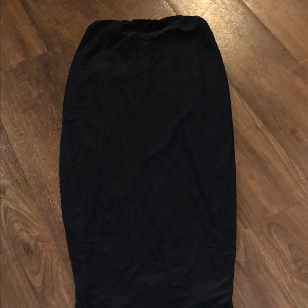 Butt runched skirt